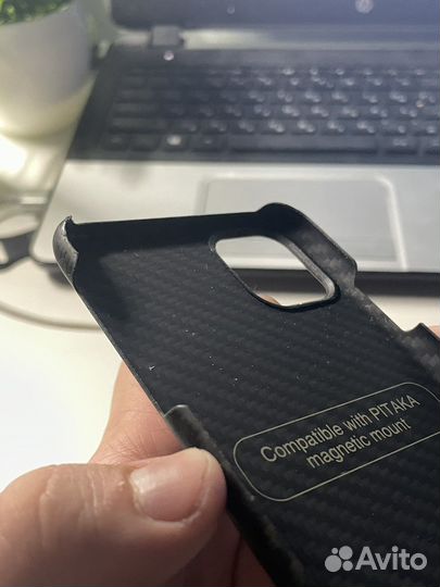 Чехол на iPhone 11 pitaka