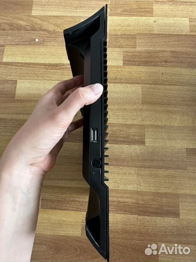 Подставка с охлаждением для ноутбука