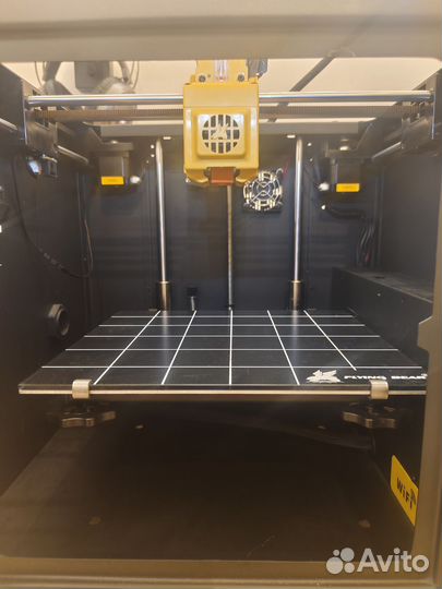 3D-принтер FlyingBearGhost 6 собранный с пластиком