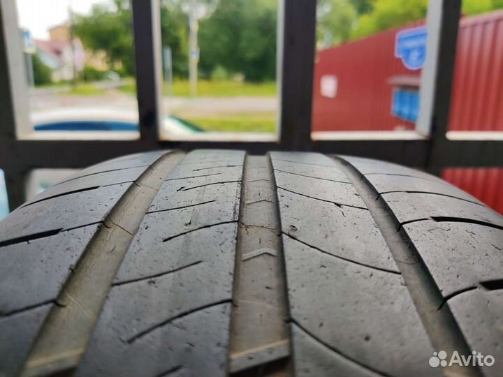 Michelin Energy Saver + 215/60 R16