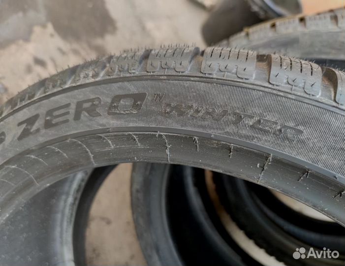 Pirelli P Zero Winter 275/35 R19 100V