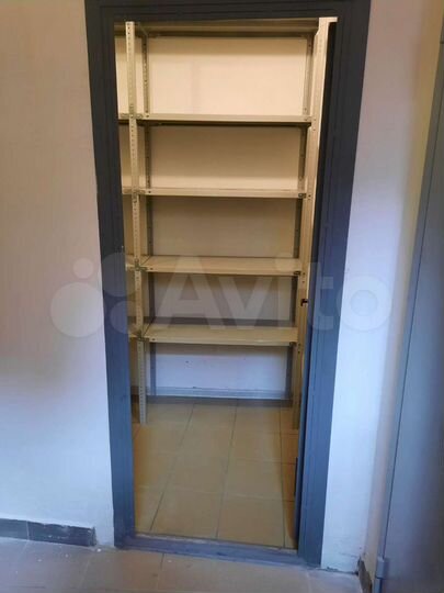 Машиноместо, 10 м²