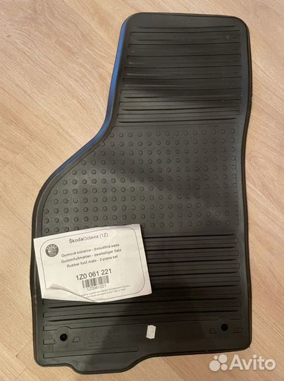 Коврик пассажирский салона Skoda Octavia A5