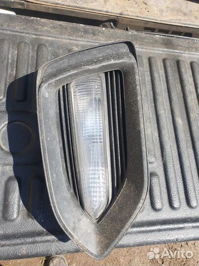 Противотуманка Хундай Солярис 2 левая правая