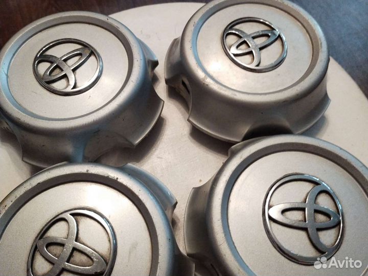 Колпаки на колеса r 16 toyota LK 100