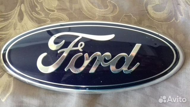 Эмблема форд