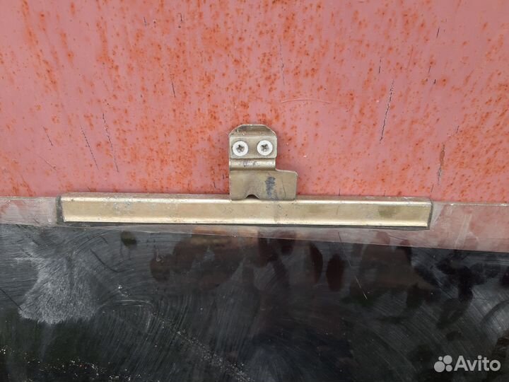 Стекло для авто,боковое