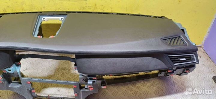 Панель передняя салона (торпедо) BMW7 F01/F022014