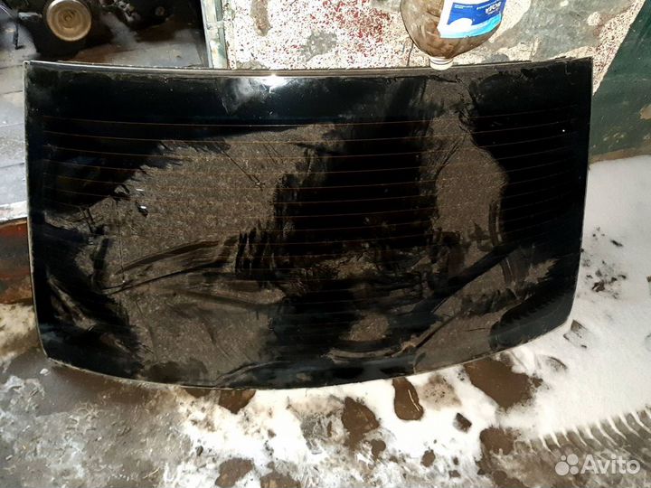 Заднее стекло пежо 406 седан