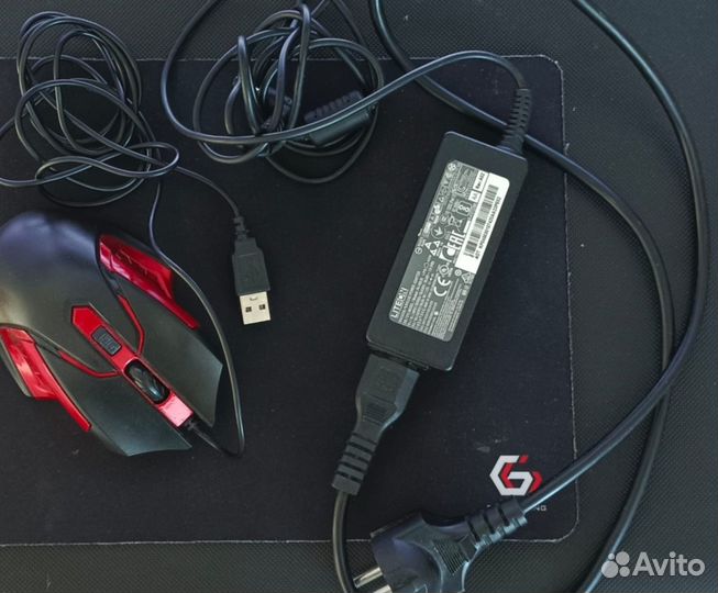 Как новый/ i5/ RAM8гб/ встроенный SSD/FHD