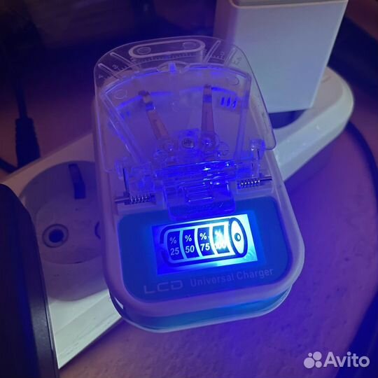 Сетевое универсальное зарядное устройство лягушка