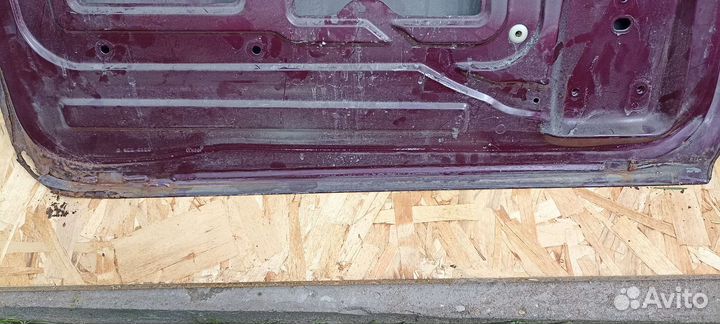 Chrysler voyager dodge caravan дверь