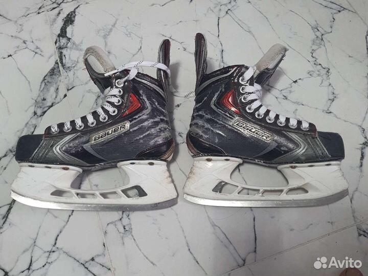 Хоккейные коньки bauer vapor X100