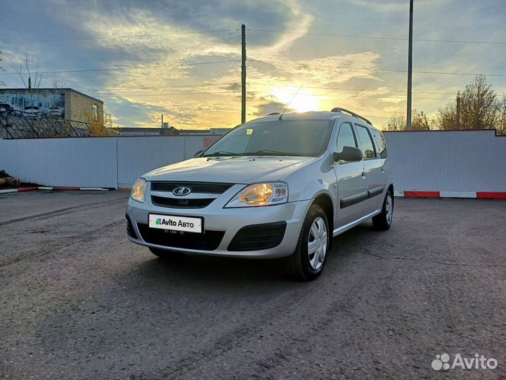 LADA Largus 1.6 МТ, 2018, 110 000 км