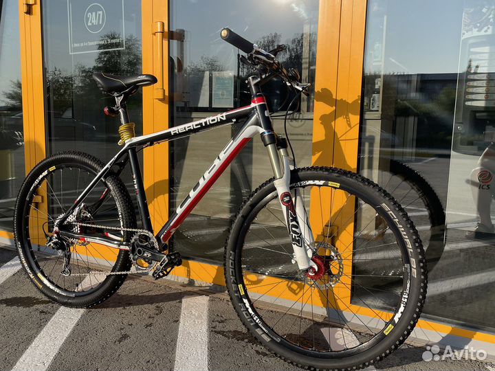 Велосипед cube