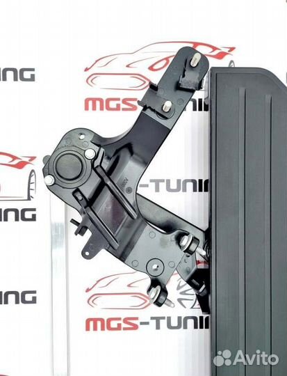 Выдвижные пороги Land Rover Defender 110 2020+