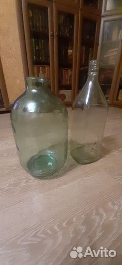 Бутыли стеклянные