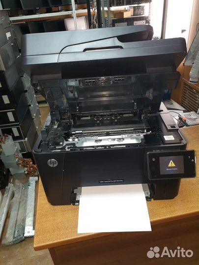 Мфу лазерный цветной hp color lj mfp m117fw