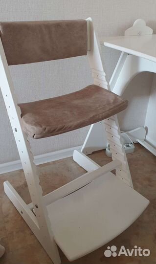 Письменный стол и стул растущий