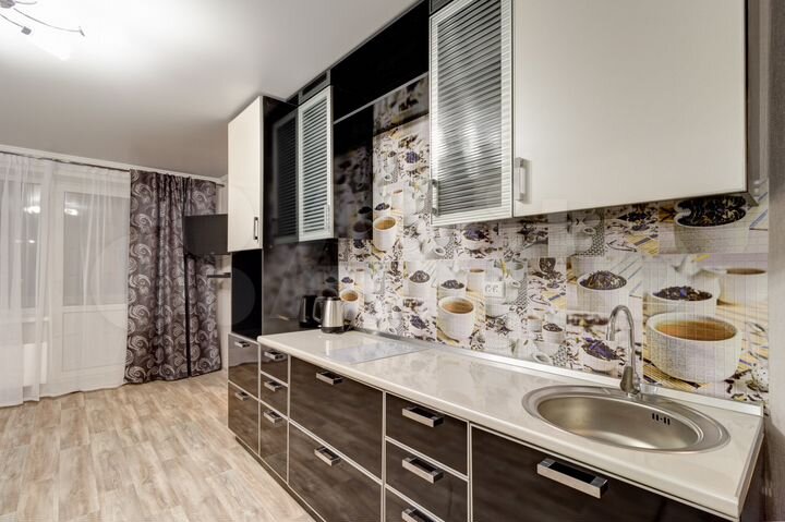 2-к. квартира, 50 м², 3/10 эт.