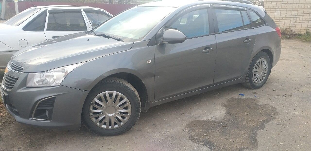 Chevrolet Cruze: фото владельца