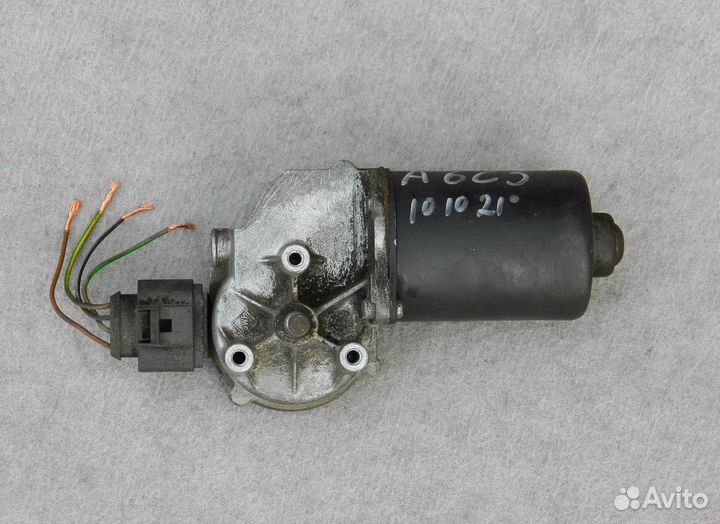 Мотор переднего стеклоочистителя Audi A6 C5