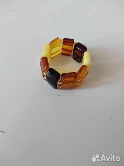 Комплект из янтаря Колье+кольцо