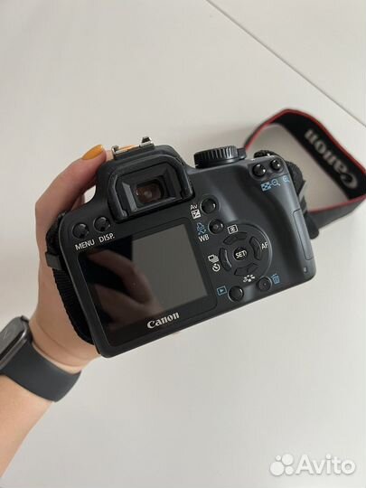 Зеркальный фотоаппарат canon 1000d
