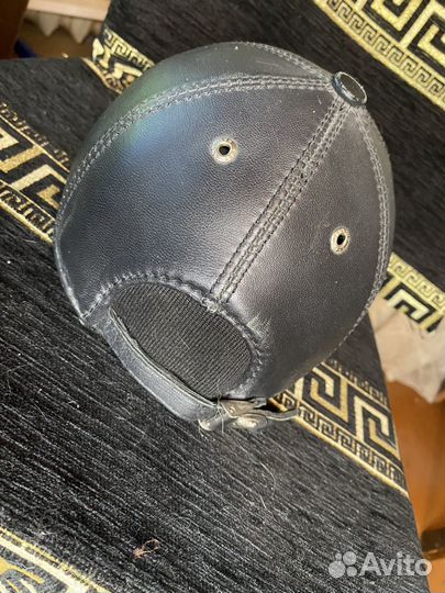Мужская кожаная кепка зимняя