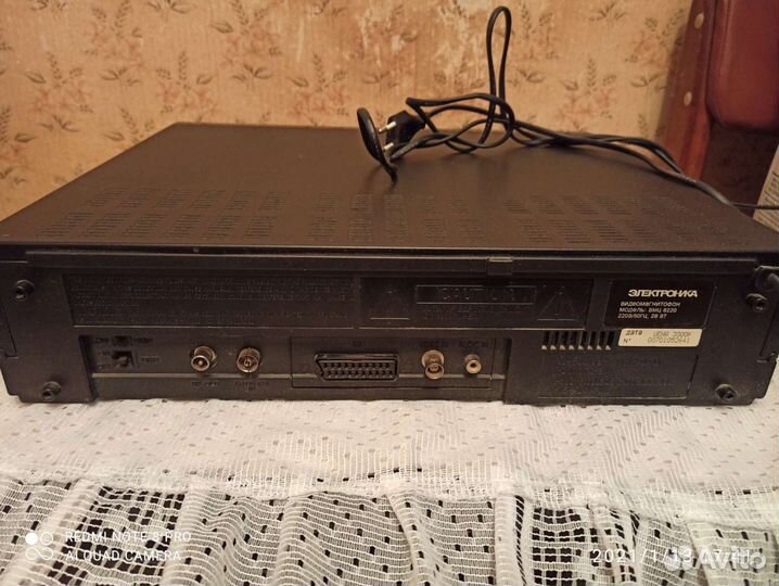 Видеомагнитофон 