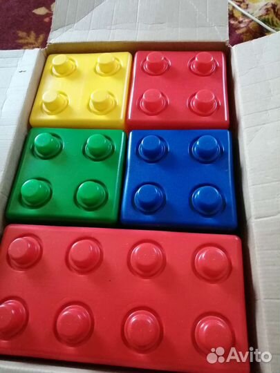 Кубики пластмассовые