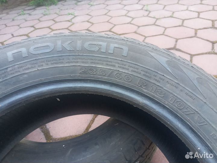 Nokian Tyres WR 235/60 R18 107V