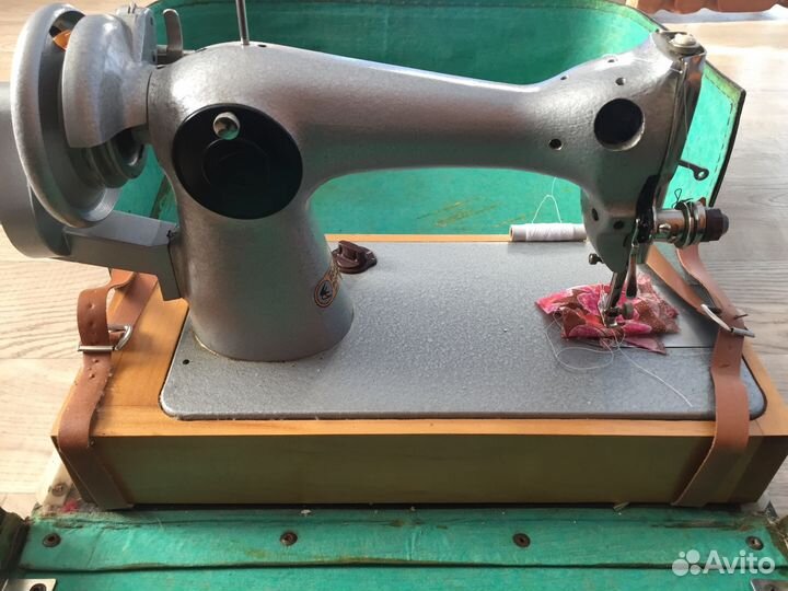 Швейная машинка Подольск