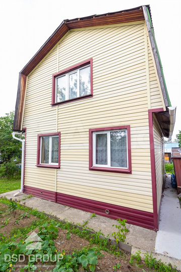 Дом 100 м² на участке 7 сот.