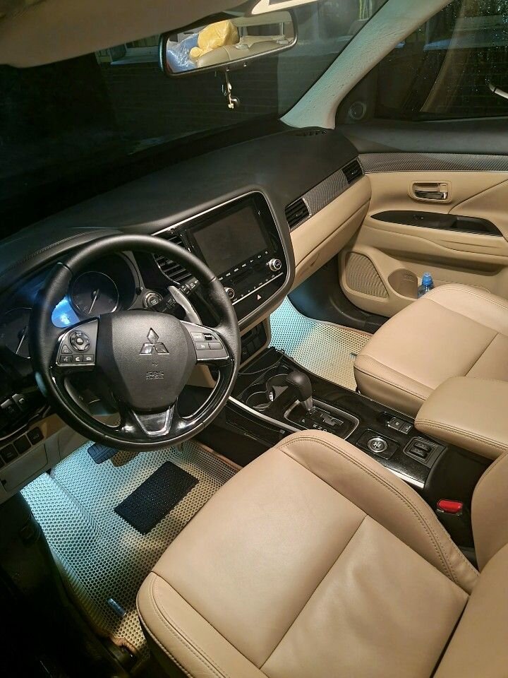 Mitsubishi Outlander: фото владельца