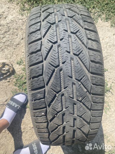 Tigar Winter 225/45 R17