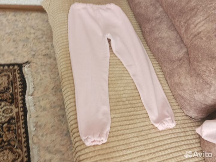 Теплый костюм на девочку 42