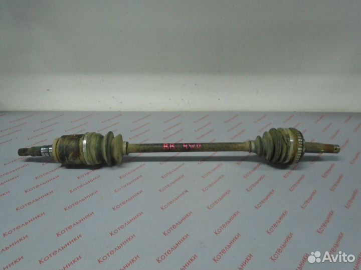 Nissan 39600-65J00 Вал приводной задний правый