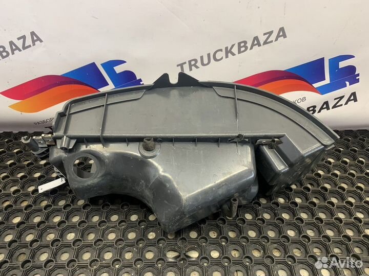 Корпус фары левой Scania 5-series
