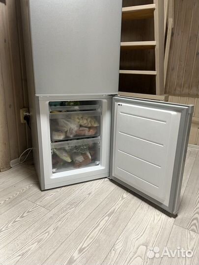 Холодильник бу Novex