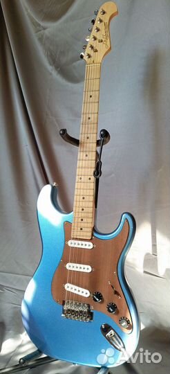 Электрогитара