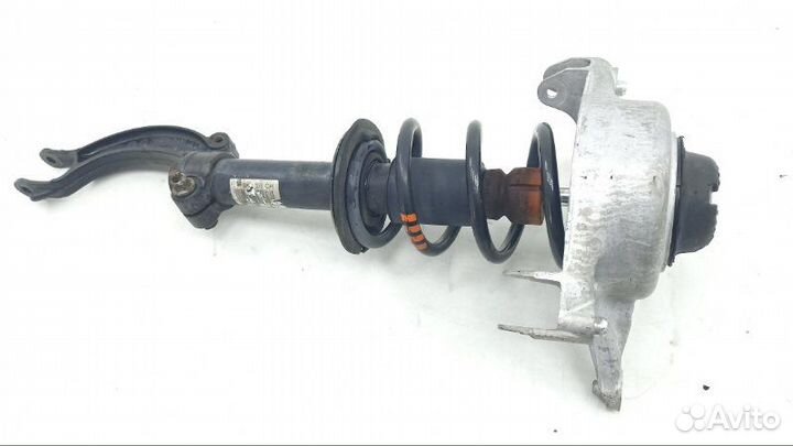 Стойка передняя правая Audi A4 8K 2011