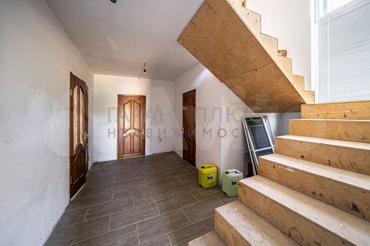 Коттедж 121 м² на участке 22 сот.