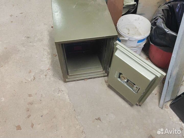 Сейф для денег бу