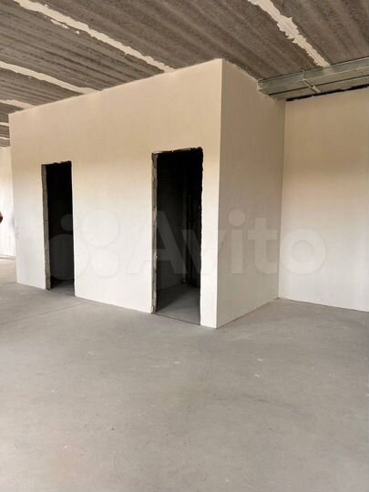 4-к. квартира, 94,9 м², 1/2 эт.