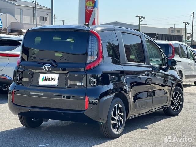 Toyota Sienta 1.5 CVT, 2024, 110 км