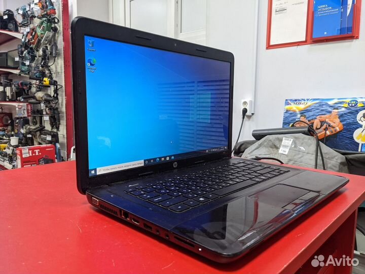 Ноутбук HP 2000