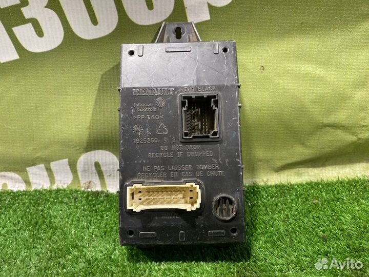 Блок комфорта Renault Logan