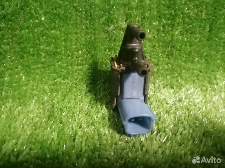 Клапан вакуумный Nissan Sunny N16