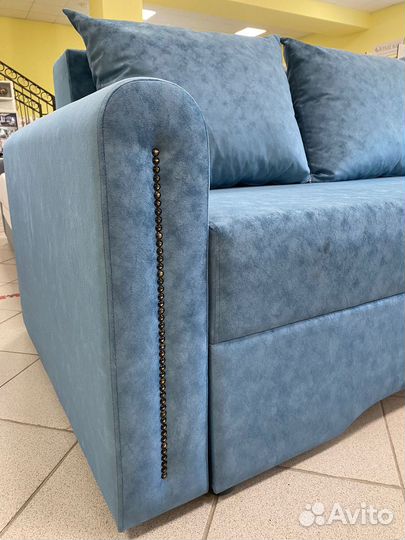 Диван 